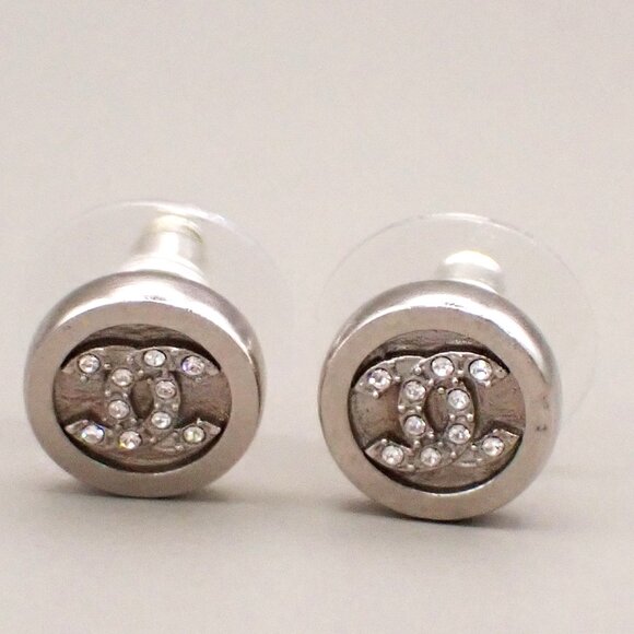 CHANEL CC Logo Rhinestone Stud Earrings F21B Silver France 36RL306 - Picture 2 of 10